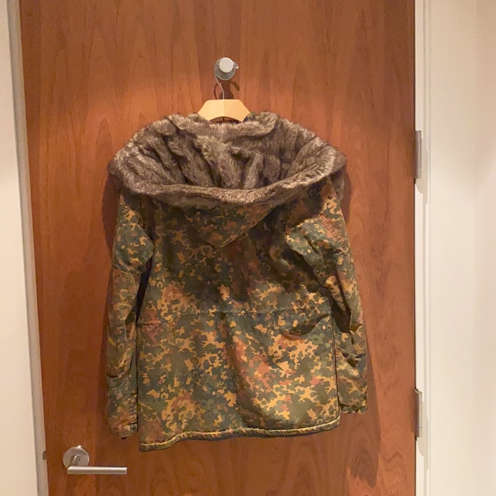 OBEY JACKET - Picture 3 of 5